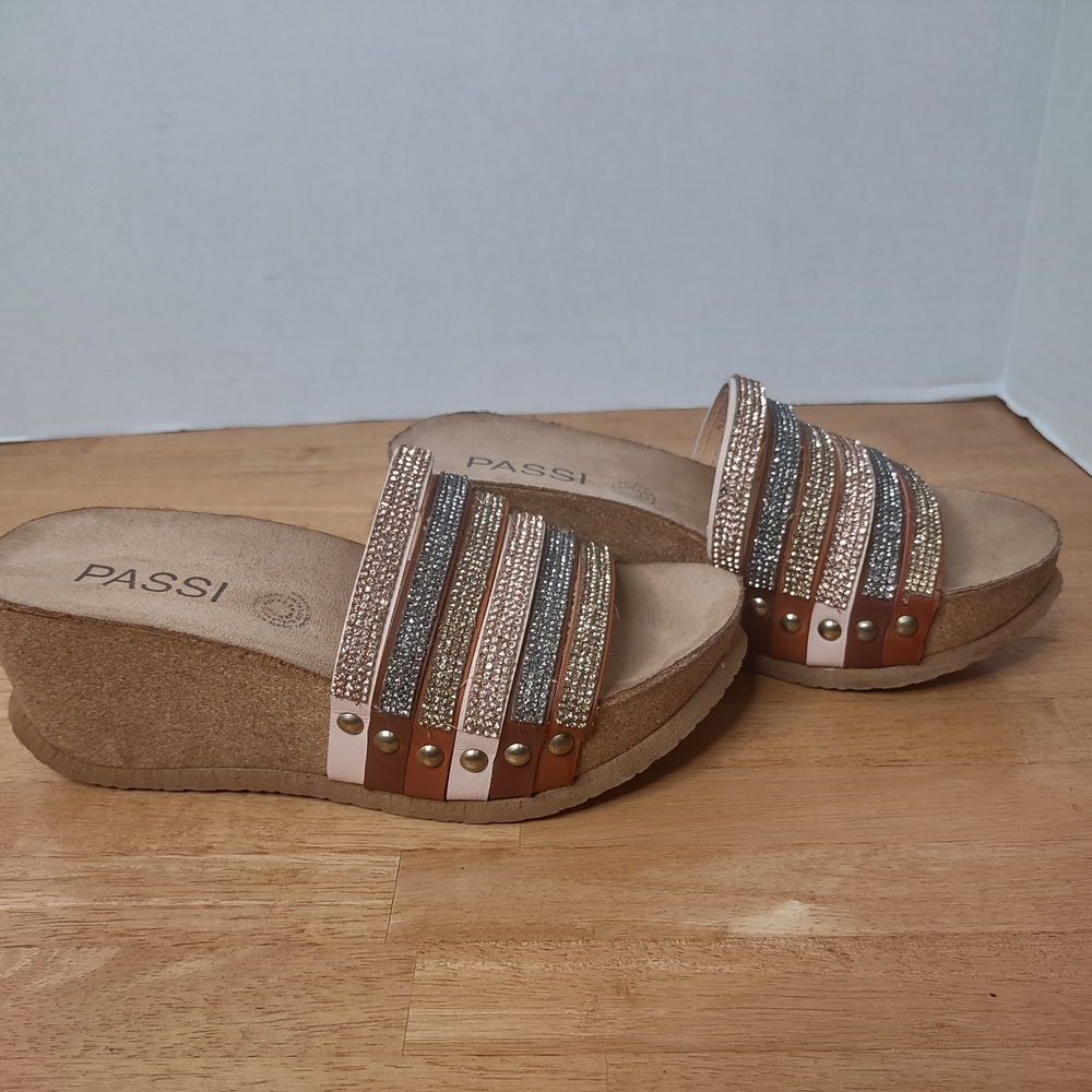 Elegant Tan and Gold Wedge Sandals